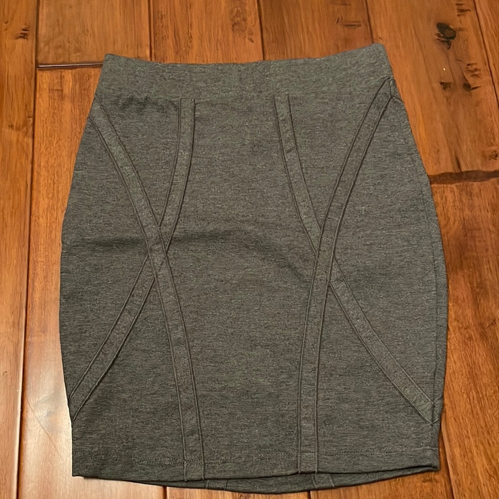 Bebe Gray fitted mini skirt with elastic waist size XS